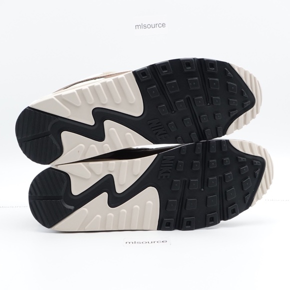 NEW Men's Nike Air Max 90 Premium Sneakers DM0029-109 Summit White/Black - Picture 5 of 9